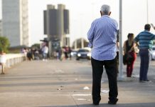 Expectativa de vida no Brasil em 2023 chega a 76,4 anos