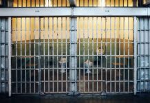 Detentos de SP terão água aquecida para banhos após acordo com a Defensoria