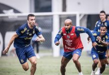 Carille deve manter base de time invicto há 10 rodadas na Série B