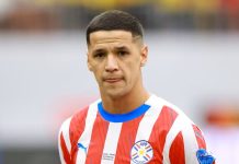 Corinthians encerra negociações por Alex Arce e segue no mercado para reforçar ataque