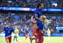 Brasil perde para os EUA e fica com a medalha de prata nos Jogos de Paris