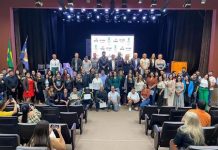 Mais de 220 alunos receberam certificados de conclusão de cursos da Prefeitura