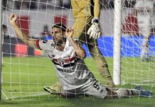 Calleri, sobre eliminação do São Paulo: “Eu sou o responsável”