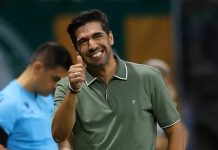 Abel Ferreira vê novo Palmeiras com tempo para viver e cita “condição” para renovar: “Até 2030”