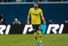 Santos acerta o retorno do zagueiro Luan Peres