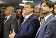 Em menos de um minuto, CCJ da Alesp aprova projeto que permite reeleição para presidência da Casa