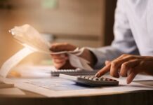 Mais de 1,1 milhão de MEIs podem ser excluídos do Simples Nacional por causa de dívidas, alerta Receita