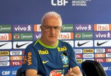 Dorival Júnior anuncia Abner e Igor Jesus como titulares na Seleção contra o Chile