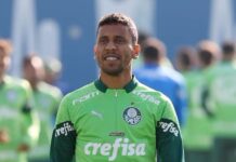 Palmeiras anuncia renovação de Marcos Rocha: “Realizando meus sonhos”