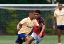 Alisson participa de vitória do São Paulo em jogo-treino no CT da Barra Funda