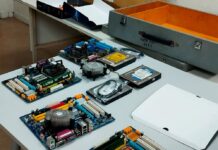 Projeto transformará o lixo eletrônico em solidariedade