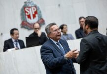 Regulamentação de apostas virtuais recebe apoio do deputado Carlão Pignatari