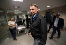 Bolsonaro elogia ex-ministro de Lula e Dilma e diz que sonha com ele em eventual segundo mandato