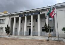 Professor suspeito de abuso sexual de alunos em Araçatuba se apresenta à polícia e vai preso