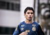 Santos anuncia rescisão de contrato do lateral-esquerdo Dodô