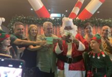 Prefeitura em parceria com ACV realiza tradicional chegada do Papai Noel