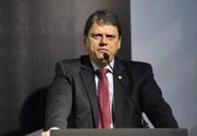Tarcísio diz que disputará a reeleição ao governo de São Paulo em 2026