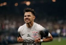 Romero aceita renovação automática e fica no Corinthians até o fim de 2025