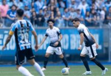 Romero se diz “otimista” por permanência no Corinthians; Talles Magno deve ficar até o fim de 2025