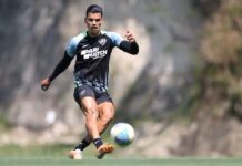 Santos faz proposta por Danilo Barbosa, do Botafogo