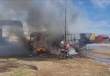 Caminhão pega fogo na Ceasa de São José do Rio Preto