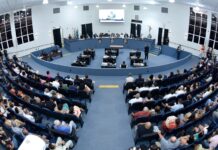 Câmara pauta oito projetos para votação na segunda-feira
