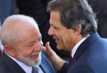 Lula dá bronca em Haddad após crise do Pix e diz que portarias sensíveis devem passar pelo Planalto