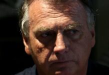 Bolsonaro: “Se eu continuar inelegível, não acredito mais na democracia”