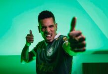 Contratação de Paulinho comprova poderio do Palmeiras e reforça mudança de postura no mercado