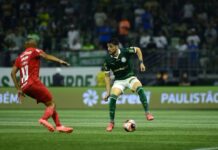 Piquerez volta após seis meses e abre disputa de três laterais por duas vagas no Palmeiras