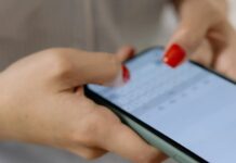 Jovem perde R$135 mil após cair em golpe virtual e investir dinheiro da mãe e da sogra