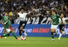 Corinthians estuda possibilidade de ter três atacantes em jogo decisivo da Libertadores