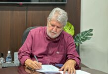 Jorge Seba apresenta reajuste de 5% no salário base do funcionalismo municipal