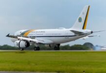 Avião presidencial arremete ao tentar pousar em Sorocaba