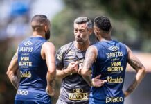 Ausência de Neymar abre disputa por vaga no meio-campo do Santos