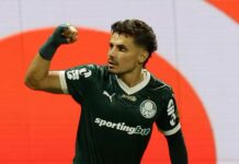 Rei dos clássicos no Palmeiras, Veiga bate marca de Edmundo e tenta decidir nova final