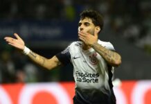 Yuri Alberto comemora vitória do Corinthians e revela problema: “Não sei como consegui jogar”