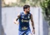 Sem Neymar, Caixinha faz testes no Santos