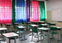 Professores da rede estadual de São Paulo aprovam greve em abril