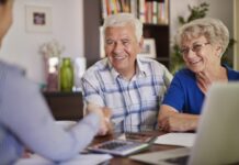 Votuprev convoca aposentados e pensionistas nascidos em abril para recadastramento