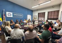 Fundo Social conduz reunião entre organizadores do Festival de Arrancada com entidades