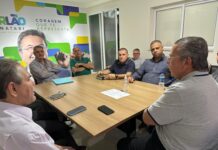 Deputado Carlão Pignatari recebe representantes do Conselho de Pastores de Votuporanga e destaca atuação social das igrejas evangélicas