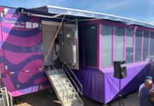 Sebrae-SP promove cursos gratuitos na carreta da mamografia e empreendedorismo em Fernandópolis