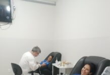 Atletas da Escolinha de Vôlei transformam garra em solidariedade