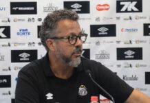 Cleber Xavier vê evolução no Santos, mas lamenta pontaria: “Se fosse justo, seria empate”
