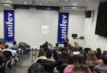 Curso de Psicologia da Unifev realiza ações de conscientização sobre a luta antimanicomial