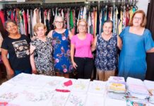 Bordados do Bem entrega artesanato para Santa Casa