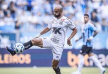 Santos breca saída de Thaciano após assédio de rivais da Série A