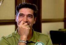 Abel chora ao falar da família e indica como decidirá futuro no Palmeiras: “O melhor para nós”