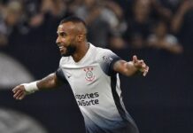 Alex Santana escreve texto de despedida do Corinthians: “Sigo na torcida”